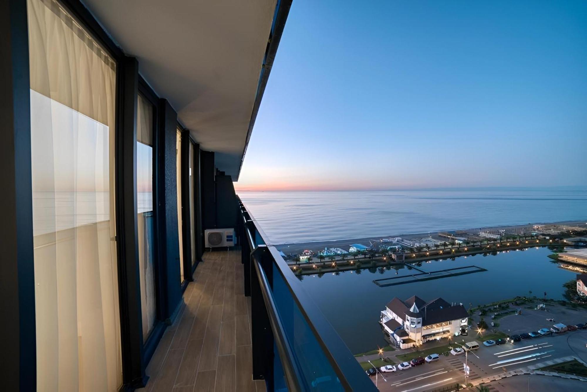 Orbi City Batumi Hotel View Εξωτερικό φωτογραφία